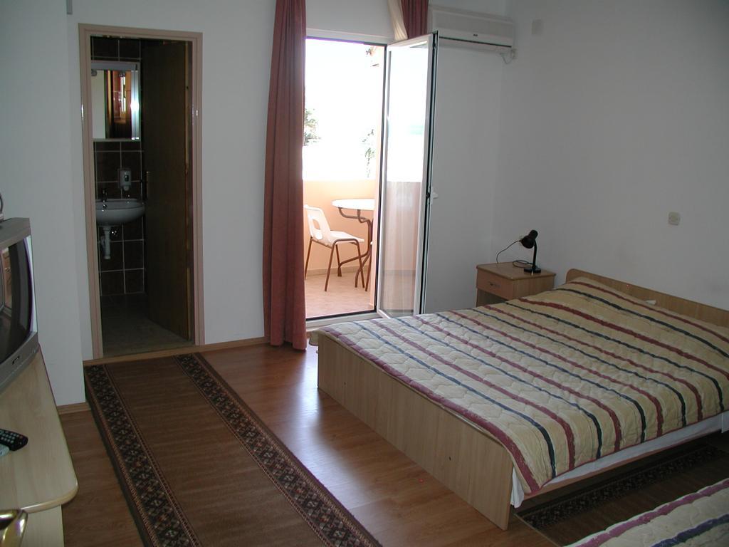 Hotel Tony Pag Town Pokój zdjęcie