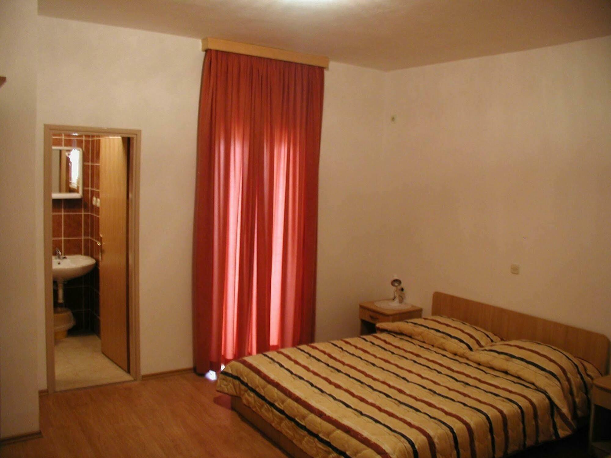 Hotel Tony Pag Town Pokój zdjęcie